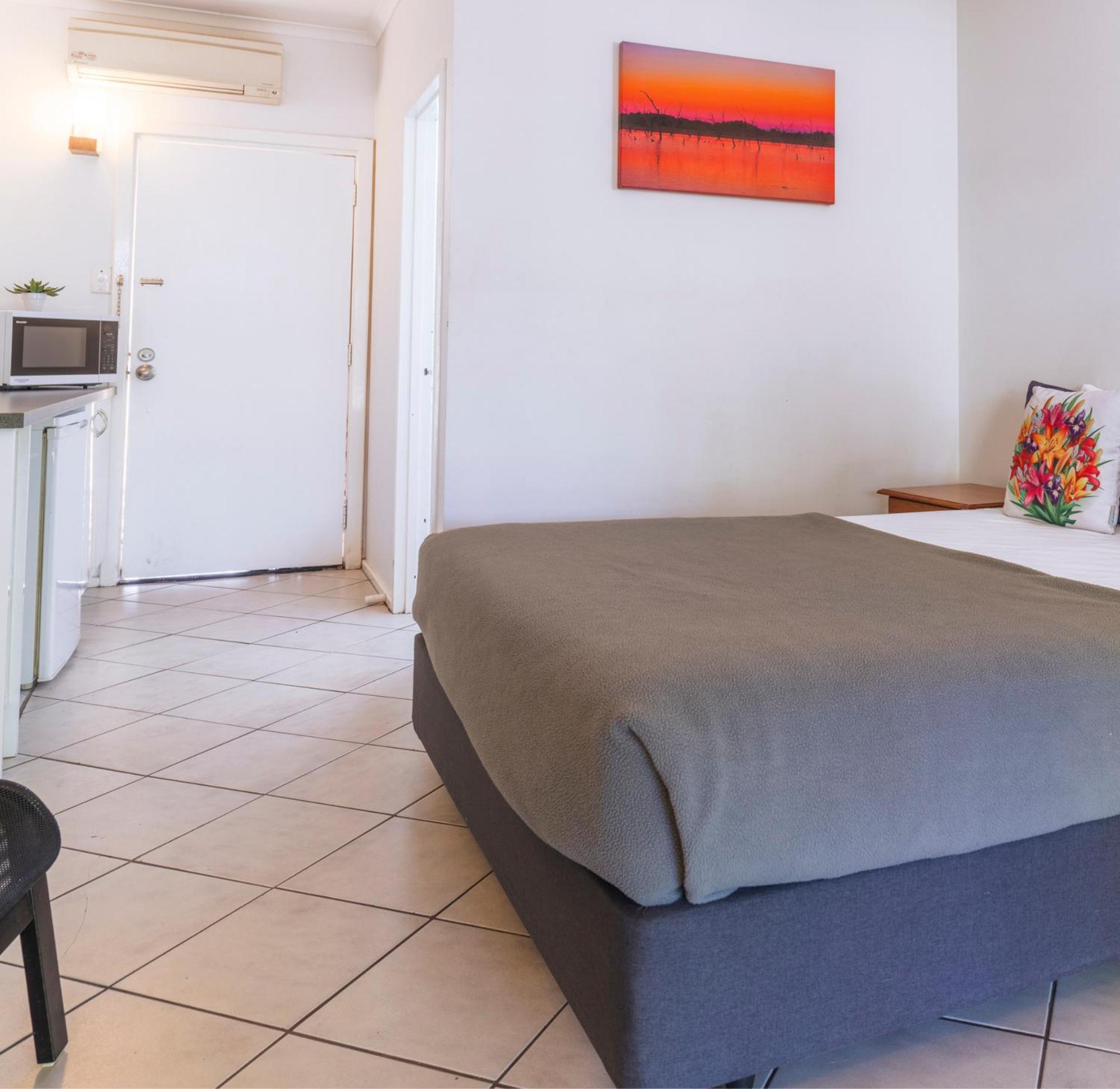 Kimberley Croc Motel Kununurra Ngoại thất bức ảnh