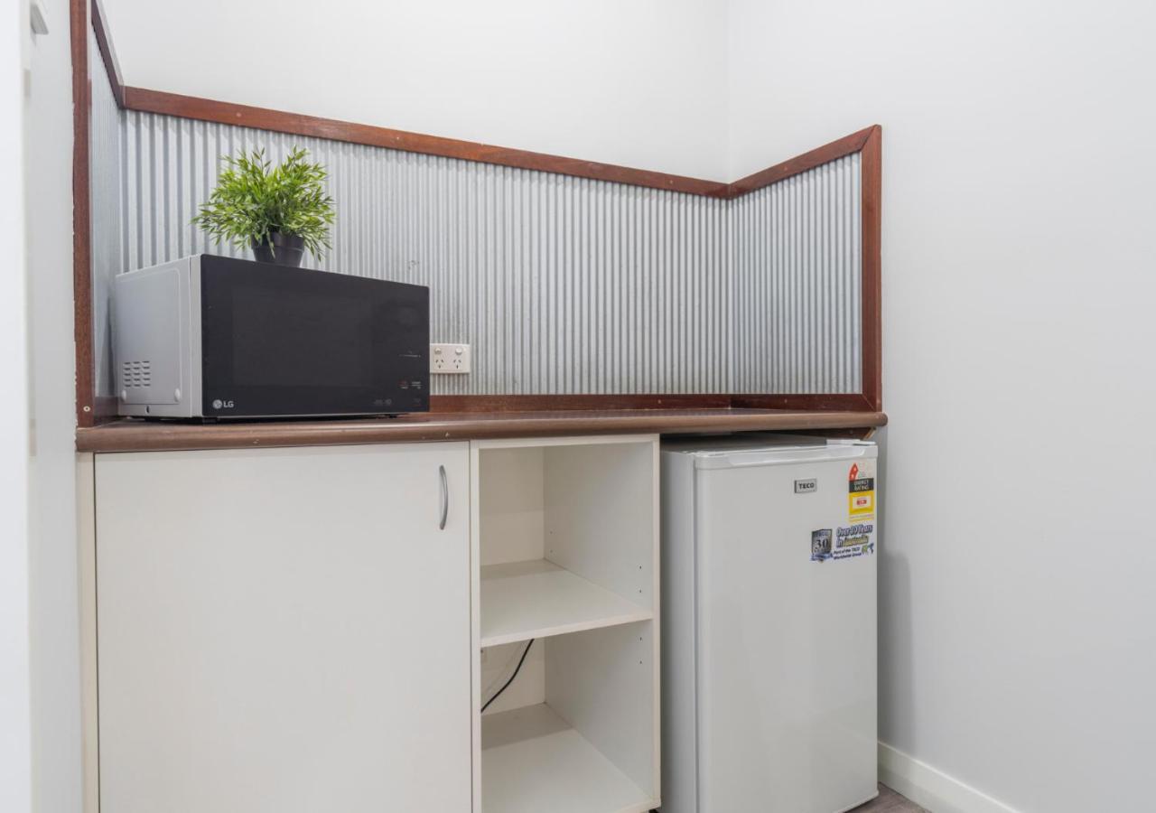 Kimberley Croc Motel Kununurra Ngoại thất bức ảnh