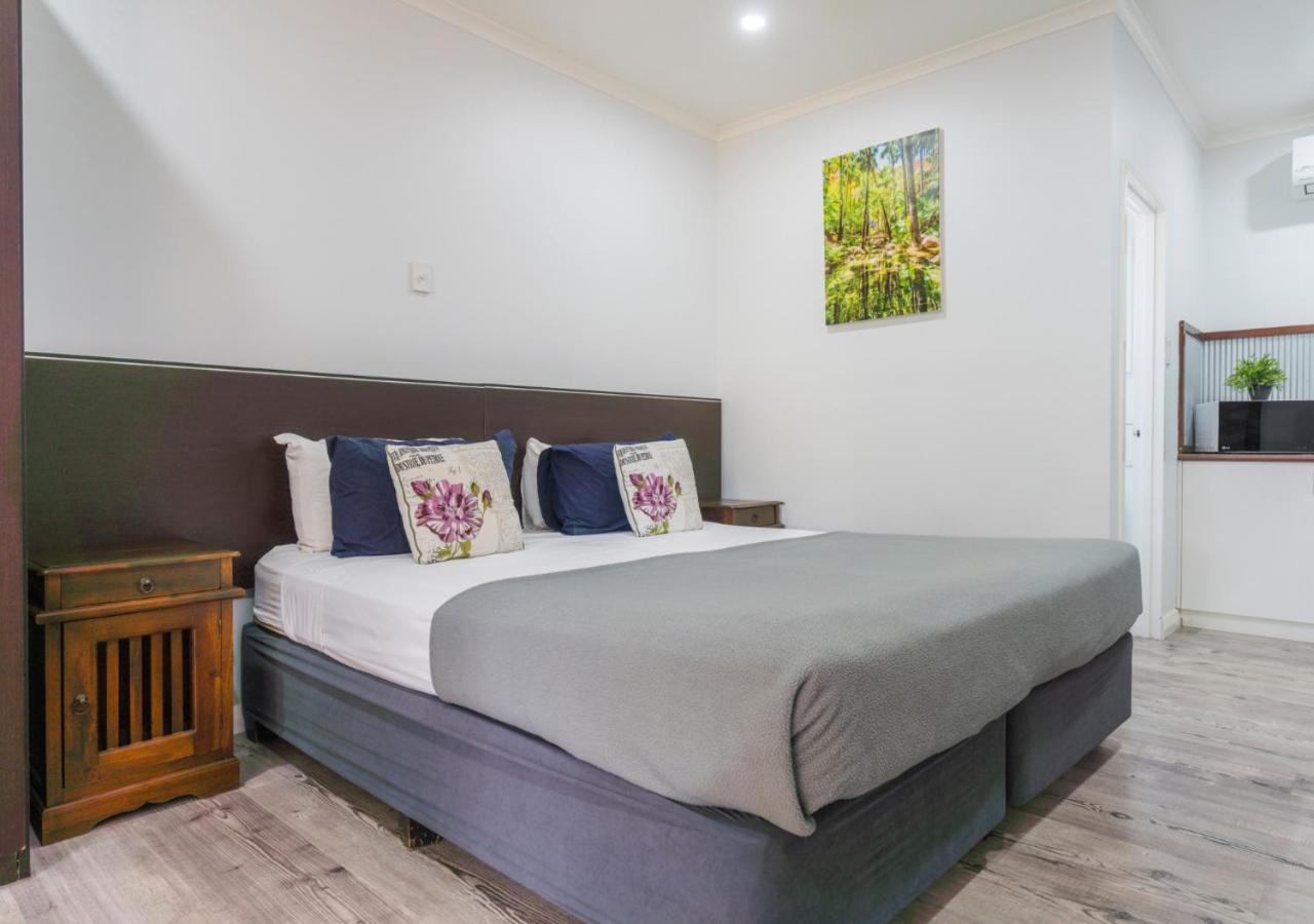 Kimberley Croc Motel Kununurra Ngoại thất bức ảnh