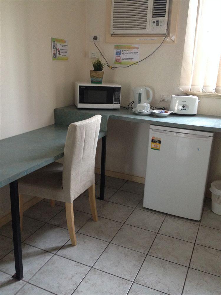Kimberley Croc Motel Kununurra Ngoại thất bức ảnh